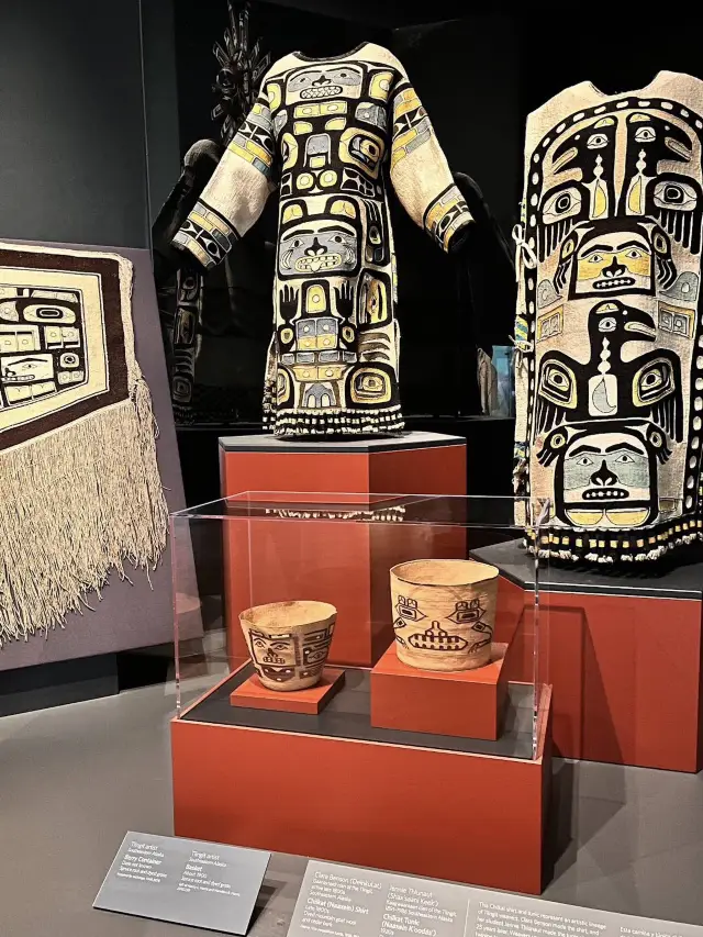 Architectural Icon and First Impression  🏛️🎨✨ 