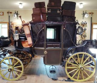 🚗 Step Into Czech History at The Carriage Museum (Muzeum kočárů)! 🏰