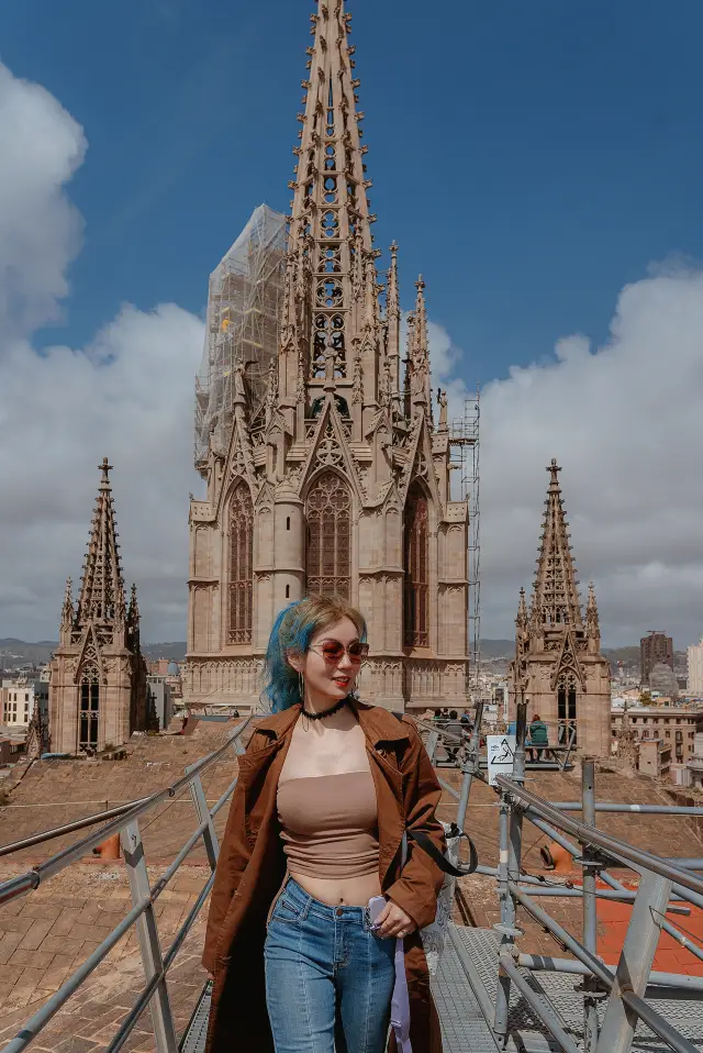 Barcelona Cathedral 🇪🇸 travel tips, take them with you!