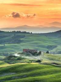 Villa Cetinale 🏰, a stunning Baroque villa in Tuscany.