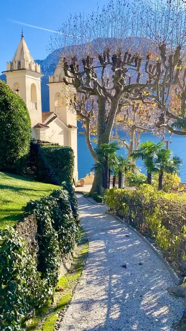 Villa del Balbianello's Green Oasis: Rate this Lakeside Haven from 1 to 10 💚