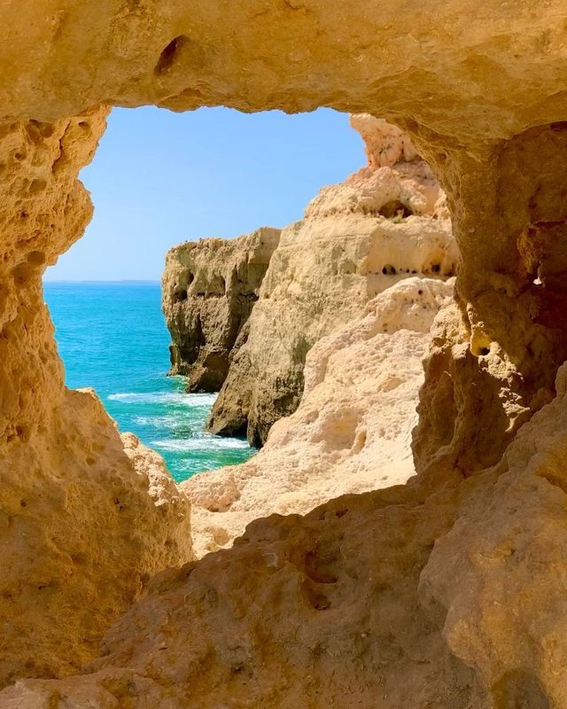 Portugal: Stop Thinking, Start Exploring! 🇵🇹🌟