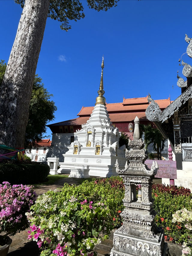 泰國清邁契迪龍寺（Wat Chedi Luang）