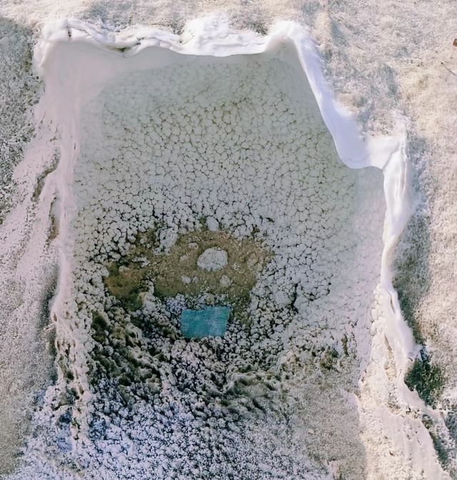莺歌海鹽場—不只是像雪一樣潔白無瑕，更是老一輩人辛勤的結