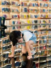 深圳最好拍的書店，現實版的盜夢空間