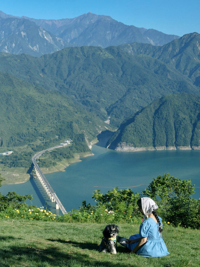 The surrounding area of Chengdu offers a 1.5-hour 🍃 niche hiking route, the scenery is absolutely stunning!