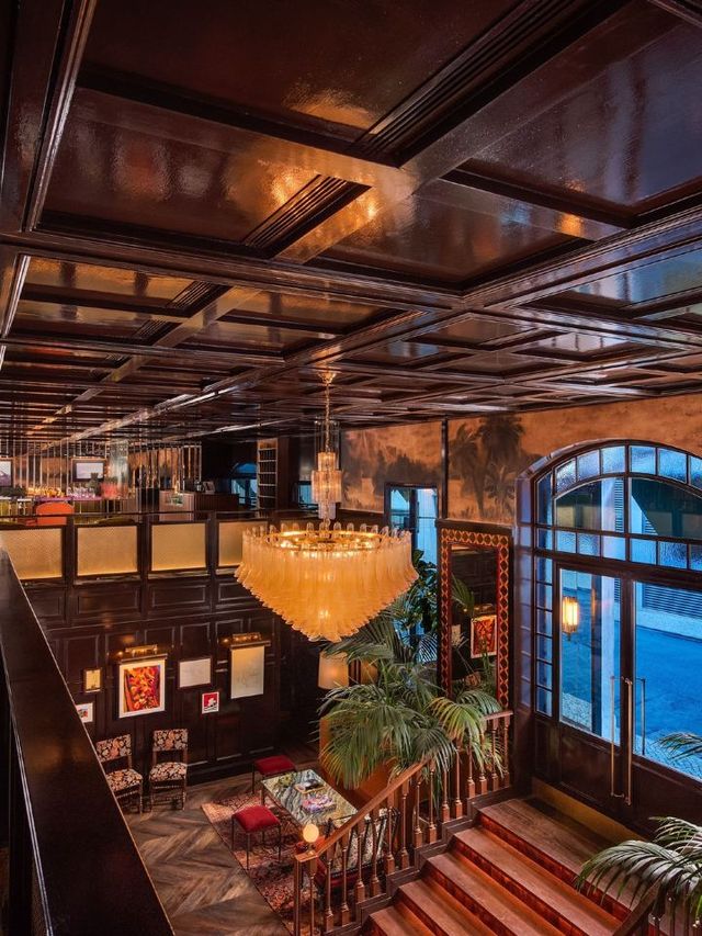 🌟 Lisbon's Luxe Lodgings: Top Picks for Your Stay 🏨✨