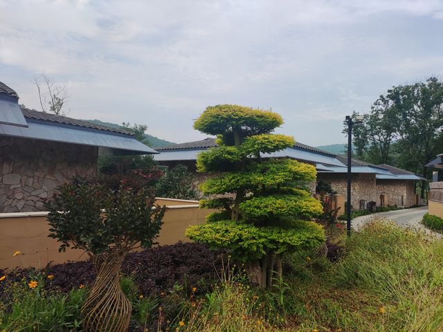 枕水涧度假村