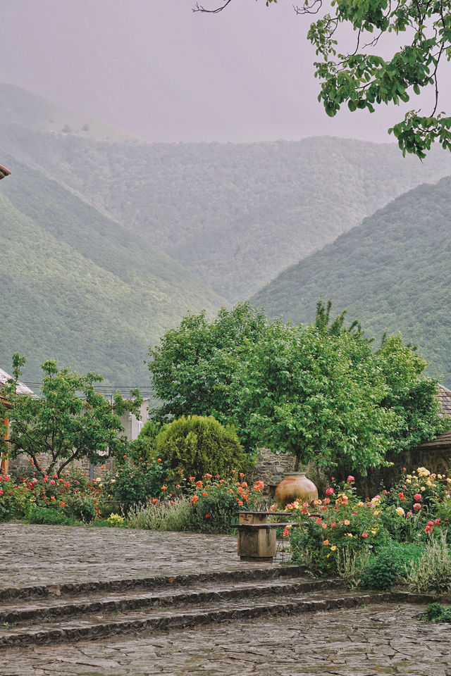 基什村｜基什村教堂