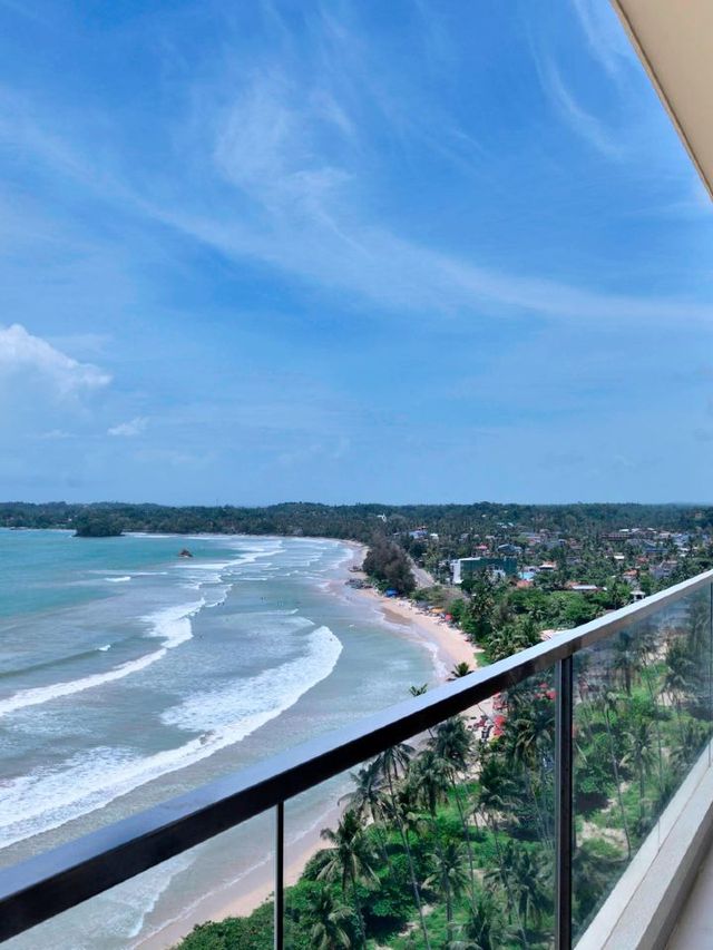🌊🛏️ Serene Weligama: Marriott's Coastal Charm 🌴