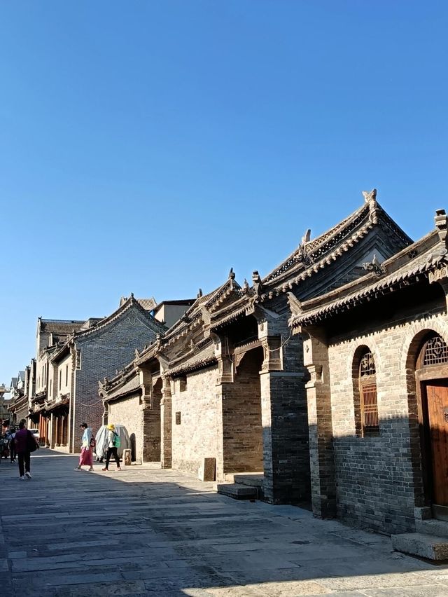 打卡新鄭惠濟門