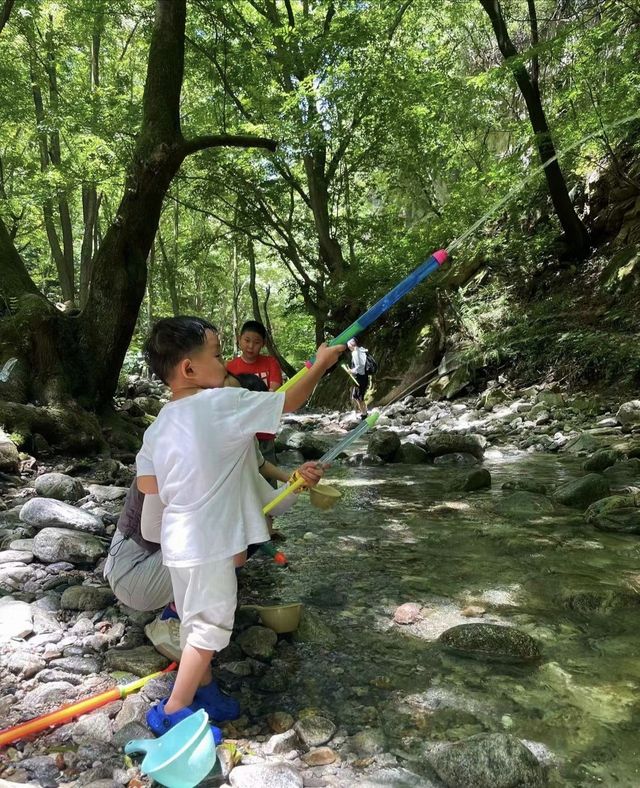 西安周邊！適合遛娃溯溪玩水的8條路線
