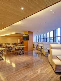 🌟 Dali Delights: Erhai Bay Hotel's Lakeside Luxury 🌊