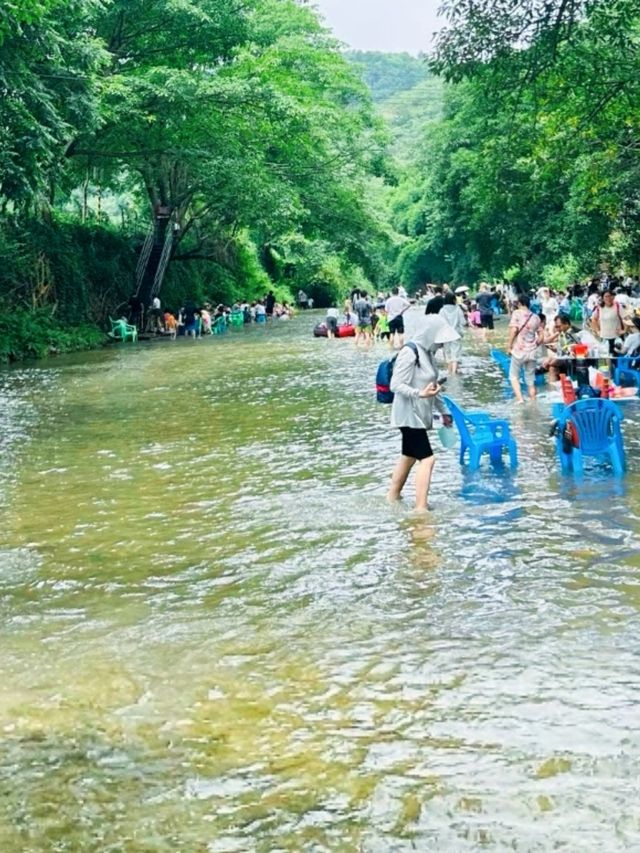 戶外耍水地，享受清涼潑水