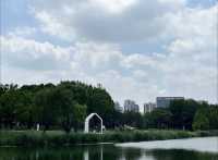 小眾景點遠香湖，建築藝術文藝滿滿