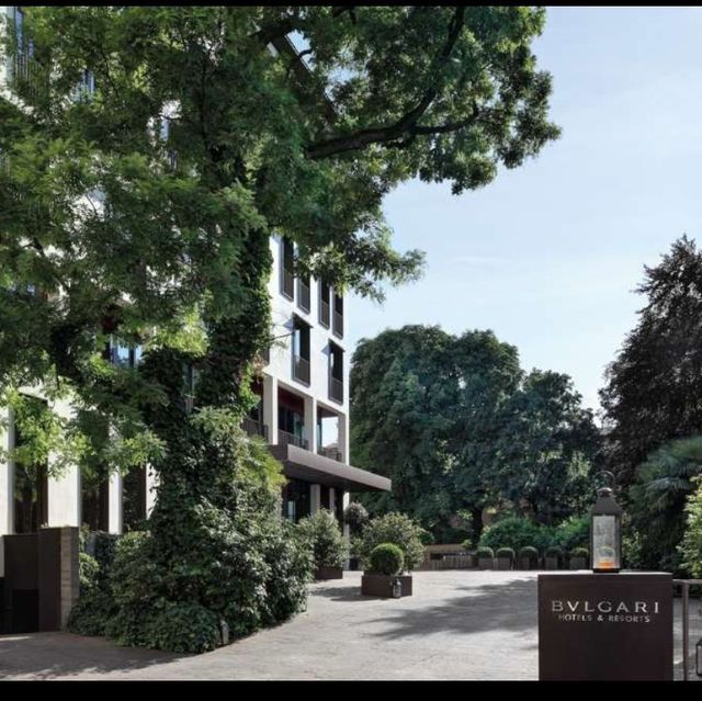 Experience luxurious stay at the bulgari hotels 