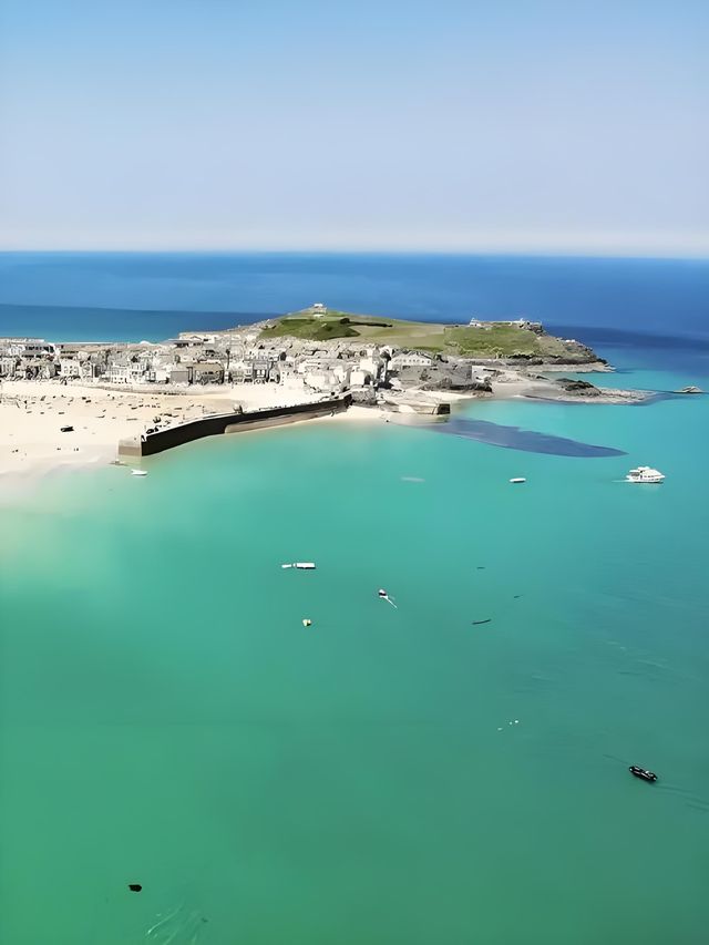 聖艾夫斯，英國海濱小鎮，邂逅浪漫風情。
