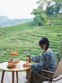 杭州｜龍井茶山上的仙境下午茶，只此青綠。