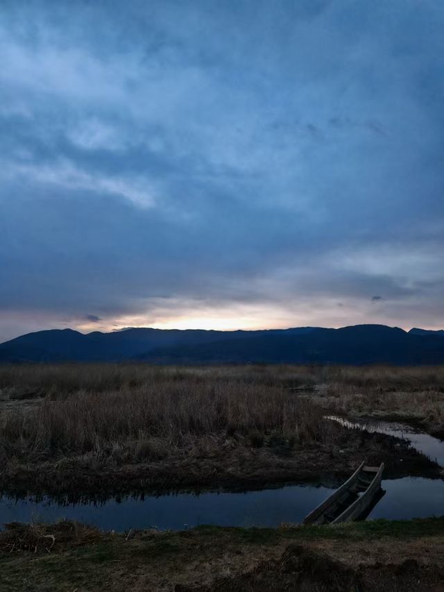 四月涼山旅遊攻略：邂逅紫色浪漫與山水秘境