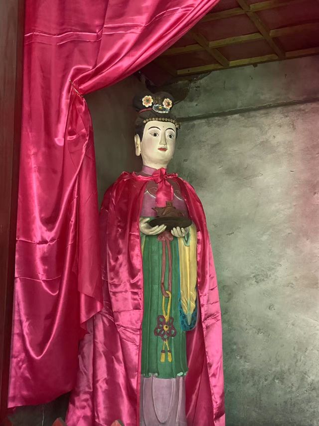 在洪洞拐個彎，撞見三朝混搭老建築