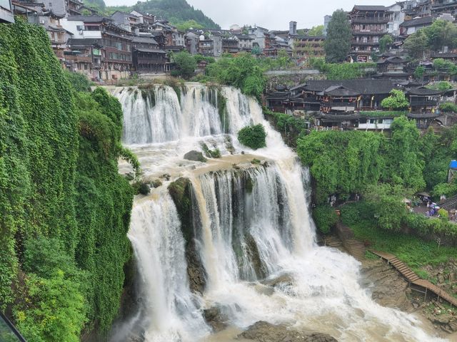 芙蓉鎮留念