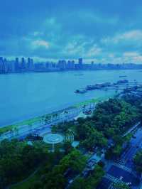 住進江景房，被這座城狠狠拿捏了
