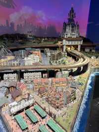 Small Worlds - Miniature Museum Tokyo