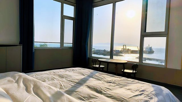 青島海邊民宿，釣魚趕海真係絕佳選擇！