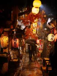 *【新宿の隠れ家酒場「思い出横丁」で大人の夜を楽しむ】**  
