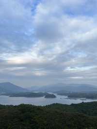 🌊香港絕美玻璃海！西貢行山+半月灣輕徒步攻略！
