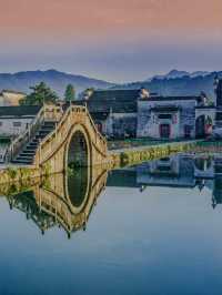 宏村| 藏喺畫入面嘅徽州古村山，水橋影入畫，似穿越入古畫入面