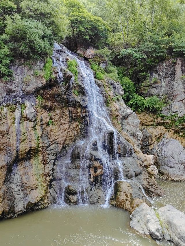 將靈魂拋進山水，先係對抗40℃北京嘅終極浪漫