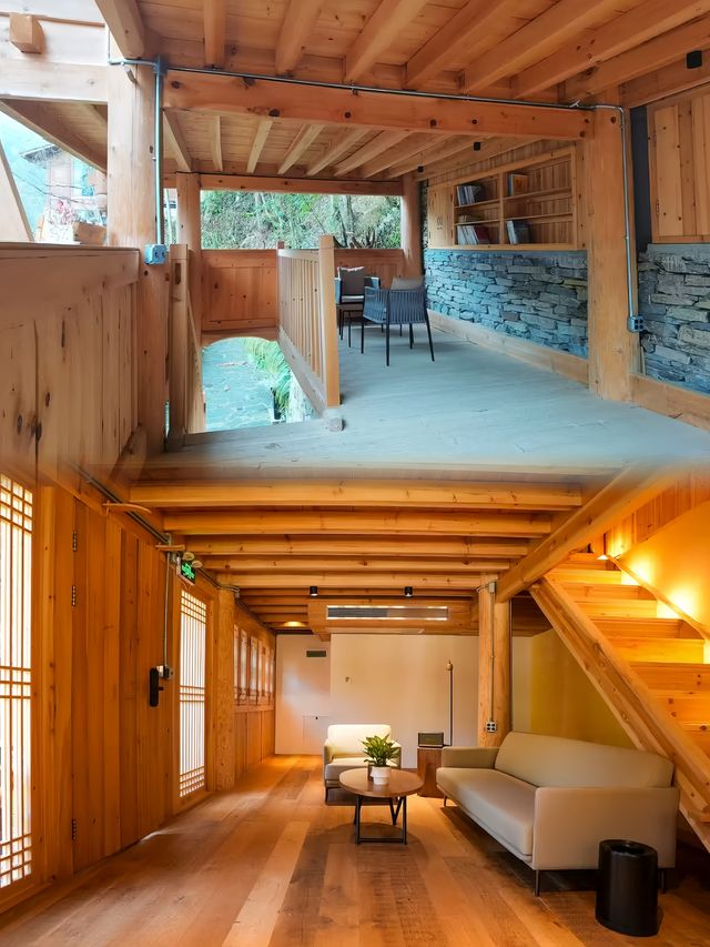 太哇塞了！第一次體驗智能木屋，野奢新體驗