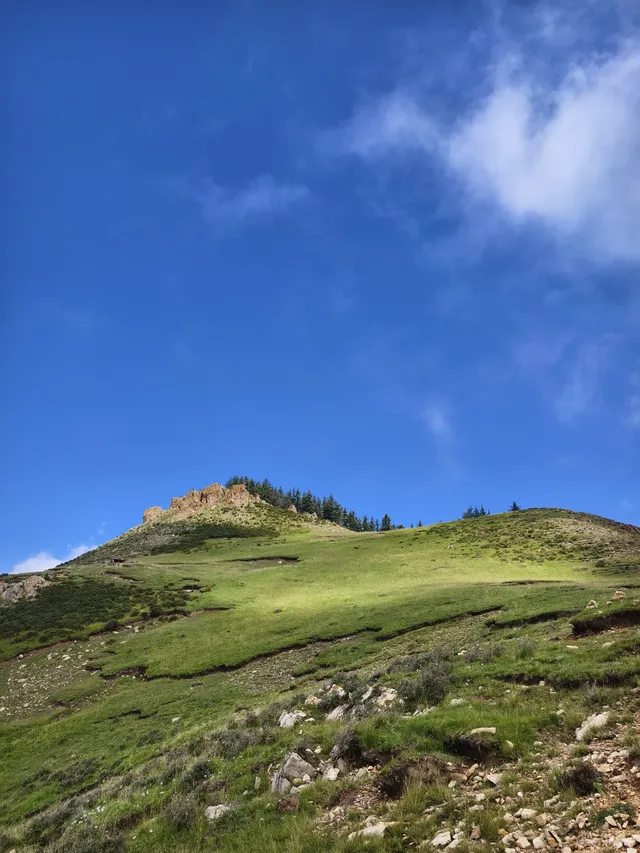 寧夏小眾徒步路線-踏賀蘭山闕 攀東風峽谷