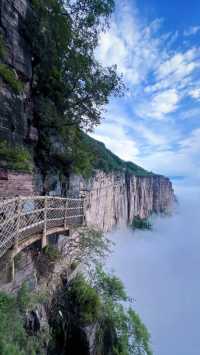 八里溝雲海漫步攻略