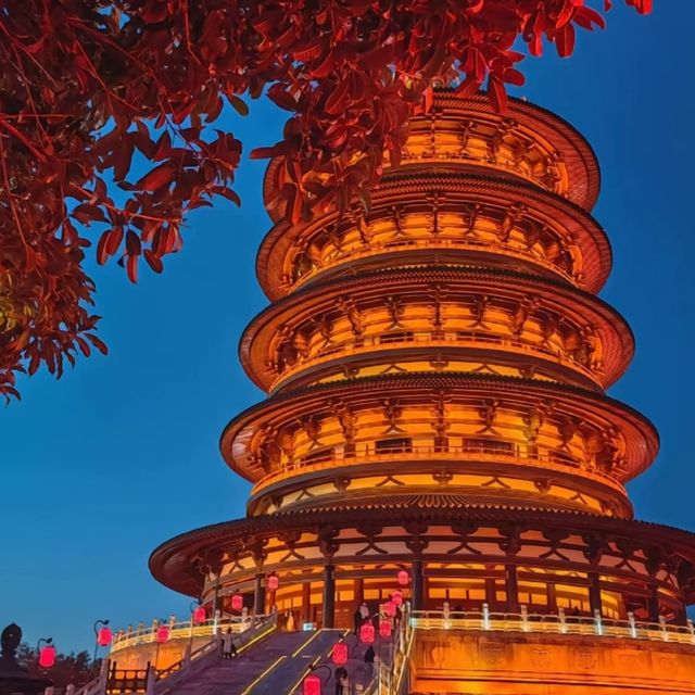 洛陽洛邑古城的熱門旅遊攻略， 洛陽洛邑古城深度攻略：穿越千年，感受「絲綢之路」的輝煌！ 【爆