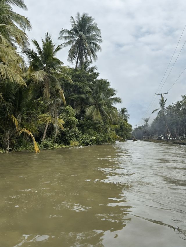 泰國1日包車玩到爽翻天 泰國1日包車玩到爽翻天