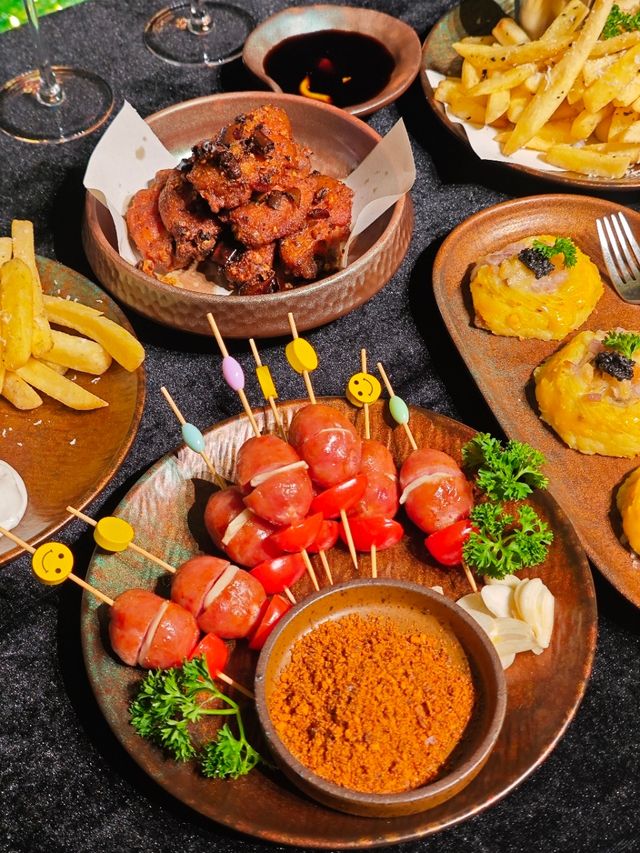 漢口江邊的夜,別再去人擠人啦!聽我的,來這裡! 漢口江邊的夜,別再去人擠人啦!聽我的,來這裡!