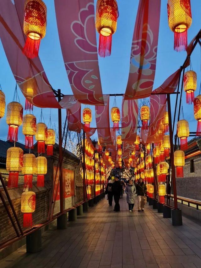 中海大吉巷這處寶藏打卡地,終於被我挖掘到了!這裡簡直是北京南城的拍照聖地,也是老北京文化的傳承地。