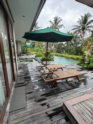 Hotel Indah di Lokasi yang Menawan