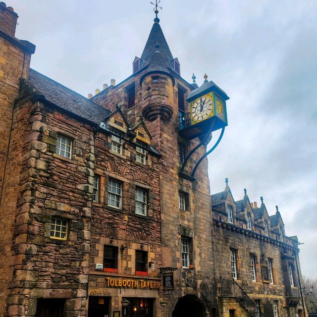 The Wonderful Streets of Edinburgh 