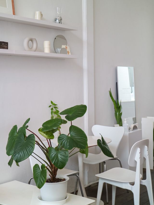 MATASECONDFLOOR ร้านกาแฟสุดคลีน ขนมอร่อย
