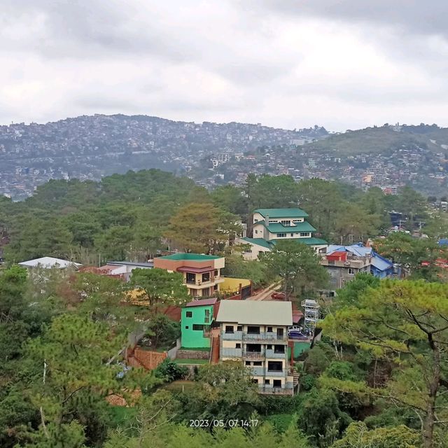 Baguio √