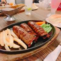 【インドネシア】ビーフ絶品“Steak Hut“