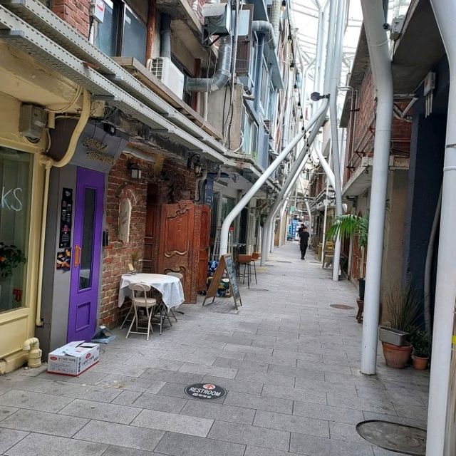Remodelled Vintage site, Shin Heung Art Market