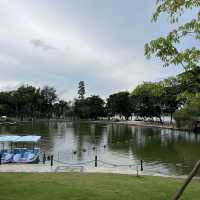 適合一家大細放鬆的濱海公園