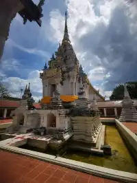 ทริปไหว้พระสายมู​   วัดพระธาตุไชยาราชวรวิหาร