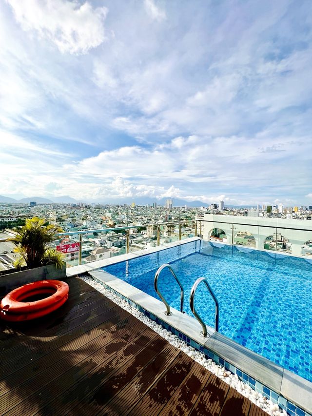 Affordable Hotel In Da Nang City🏨🇻🇳