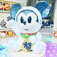 米哥！ 我們一直在這兒！ 時代廣場！
