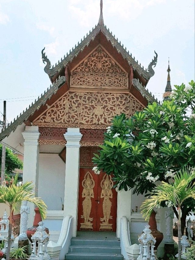 วัดหมื่นตูม